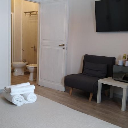 Cconforthotels R&B Gary House Bari Ngoại thất bức ảnh